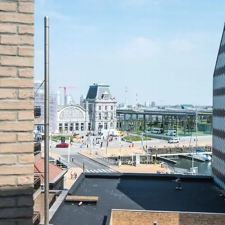 Spacious For 7 People *